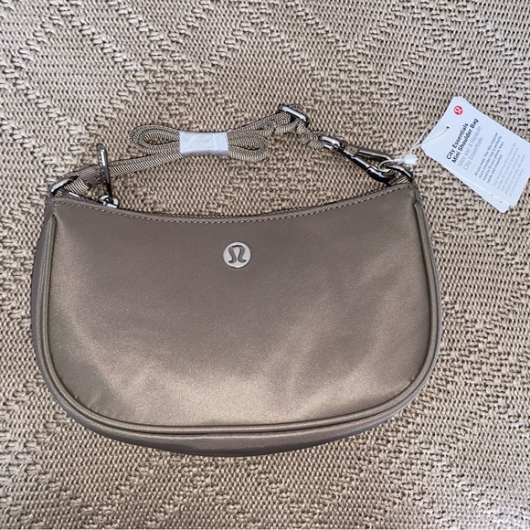 lululemon mini Shoulder Bag - Picture 3 of 9
